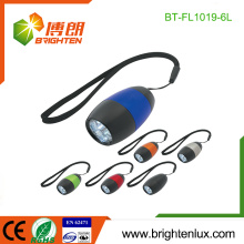 Factory Custom Made Multi-color Pocket CR2032 Button Cell Matériau en aluminium usagé Cheap Bulk led Mini Lampes de poche pour promotion